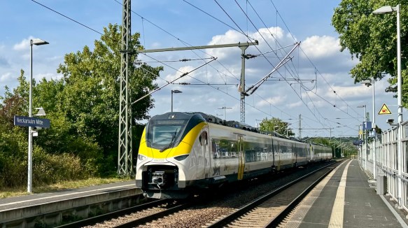 Arverio Zug Mireo RE 8 Neckarsulm Mitte